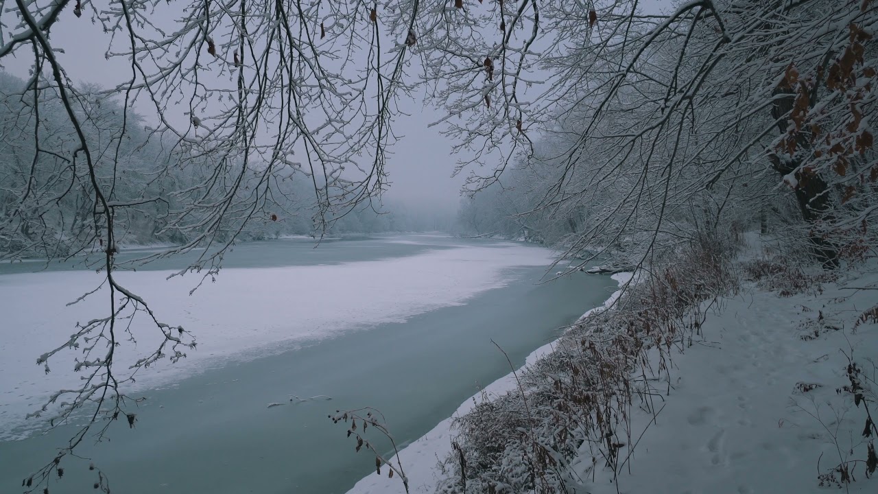 Winter Getaway in Illinois at Kishauwau's Starved Rock Area Cabins