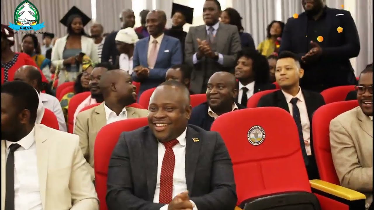 Good Boy Ndife pianga ine  Cantando para segundo grupo dos  Graduados na Universidade Púnguè
