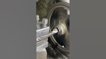 Lathe machine pully boring #lathe #lathemachine #automobile #machinary
