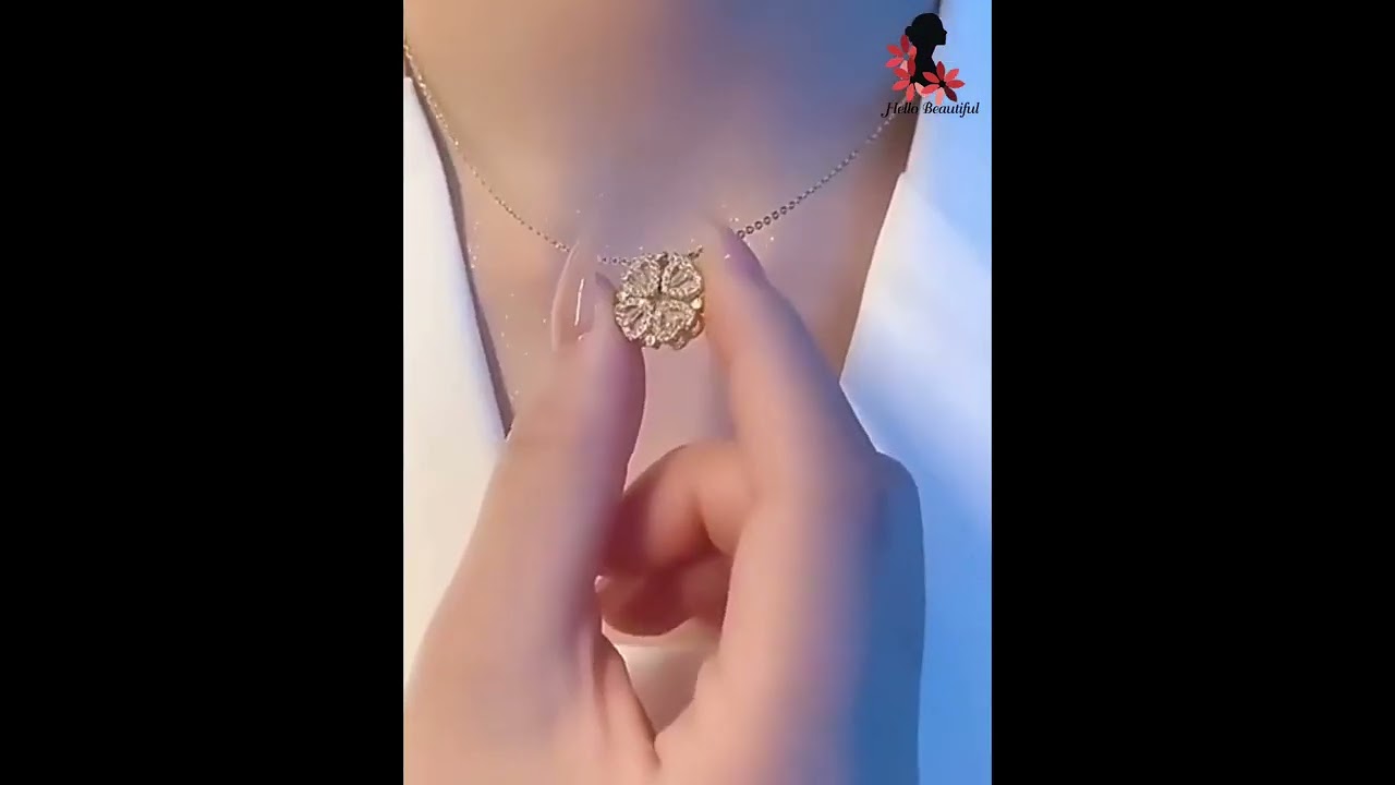 Hello Beautiful Women Jewelry Heart Folding Creative Four Leaf Clover Necklaces Gold-plated Zircon