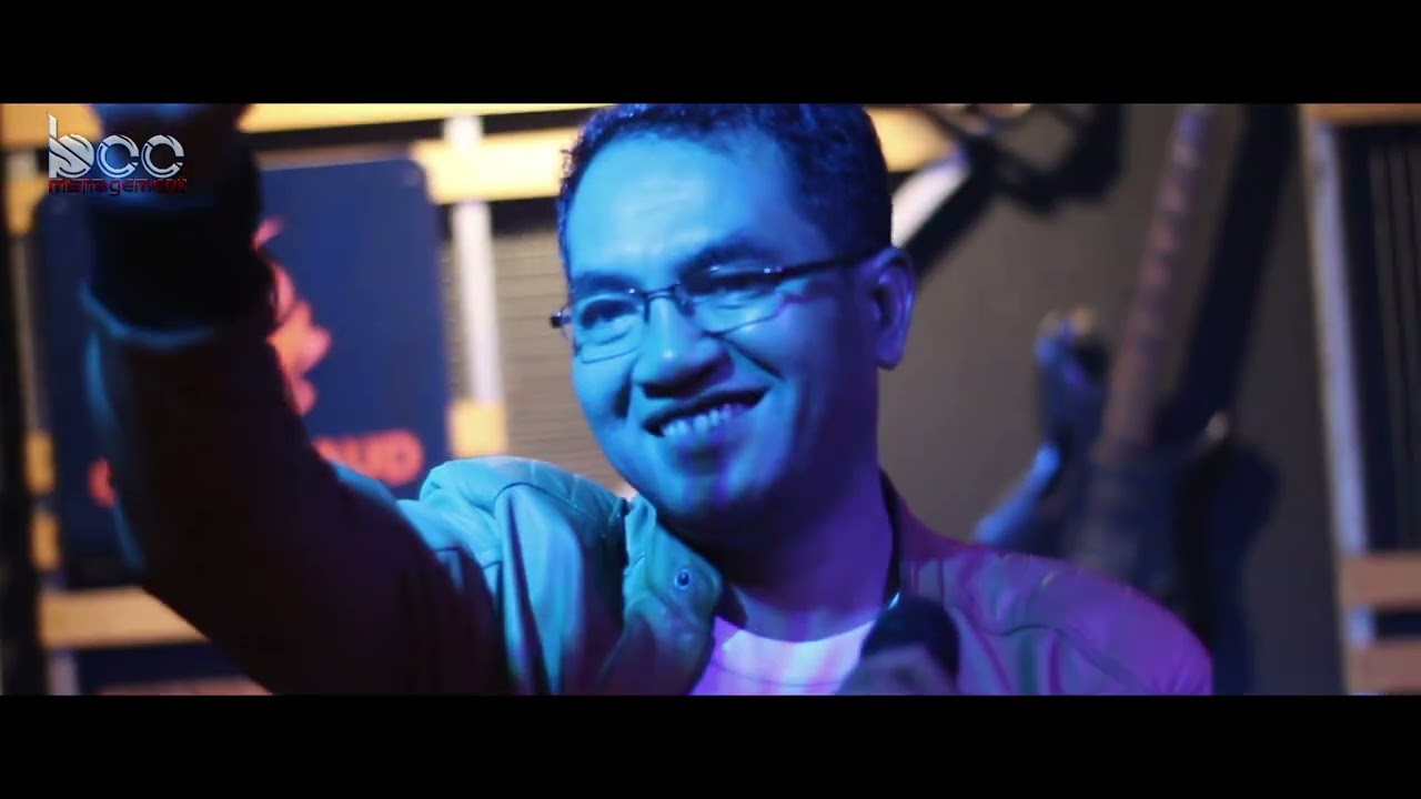 Capt. MONROE - Jangan Pergi (Official Video) 