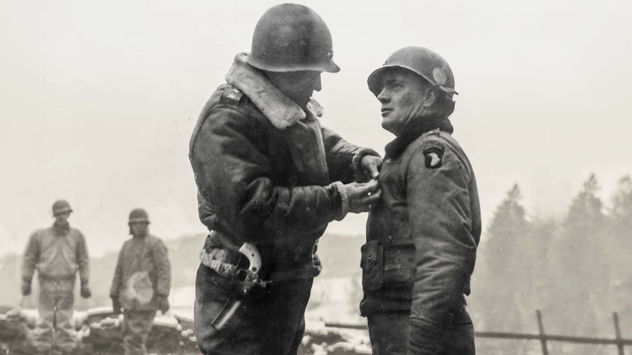 Немцы потребовали от этого американского генерала сдаться — его односложный ответ вошел в историю