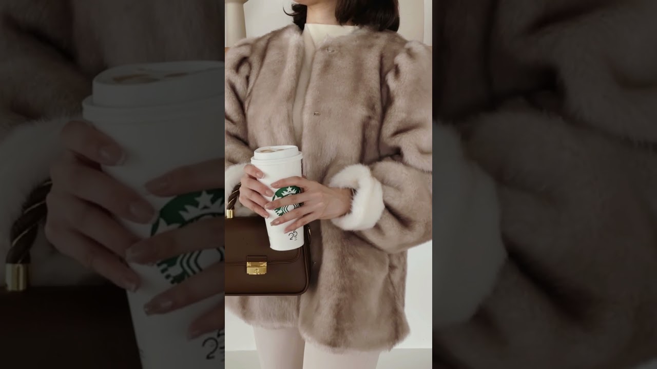 round neck eco furcoat QUNGファーコート round neck eco furcoat QUNGファーコート