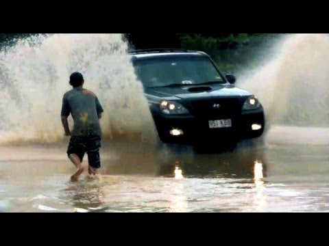 Maryborough Floods 2011 - EXCLUSIVE Flood Coverage...