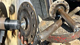 An Thread Method Using For Repairing to Broken Truck Axle Which is Very Amazing Technical Process..