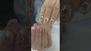 Minimalist Korean Nail Art – So Pretty It Hurts! #cateyenails #nails #koreannails #nails2inspire