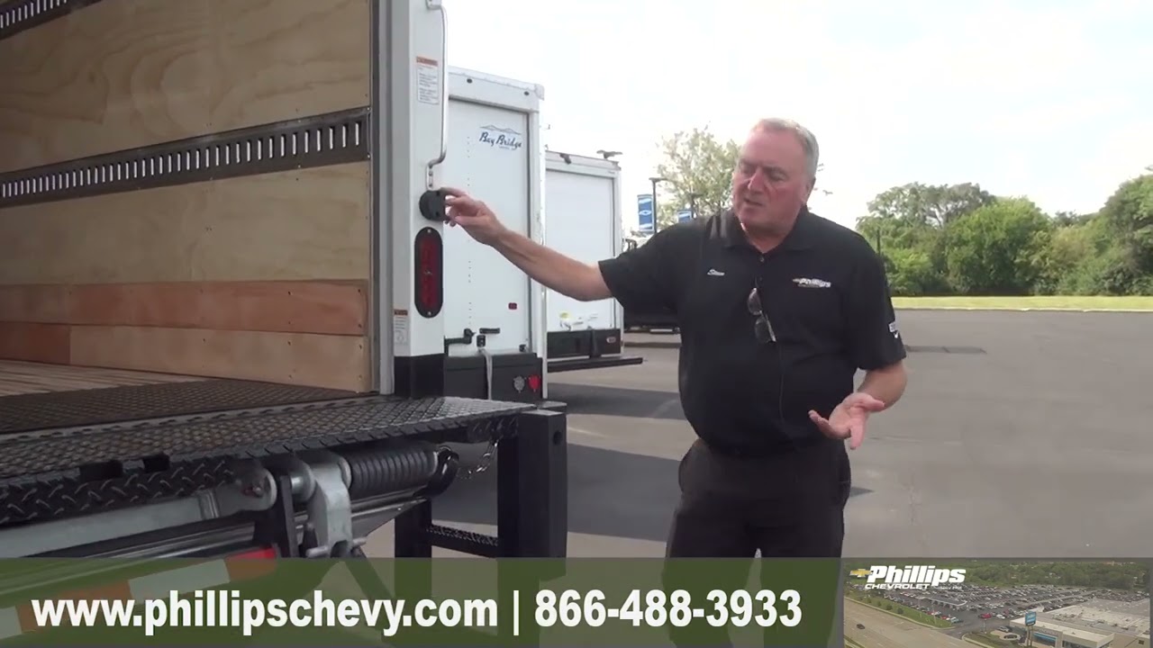 Commercial Vehicles | 2023 Low Cab Forward 5500 HD