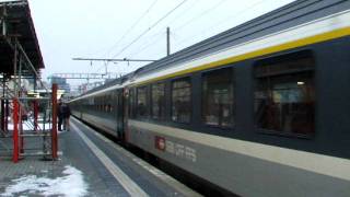 Eurocity 97 Iris Tractée Par Bb15000 Avec Des Voitures Sbb Type Ric Départ À Luxembourg