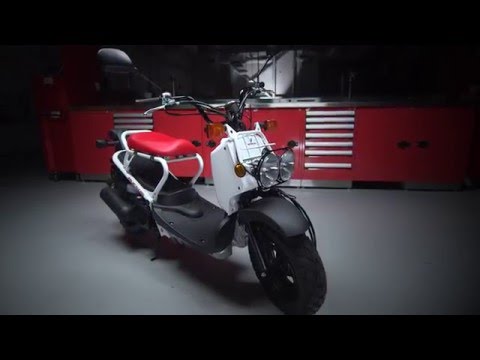 Vidéo: Est-ce que le Honda Ruckus est électrique ?