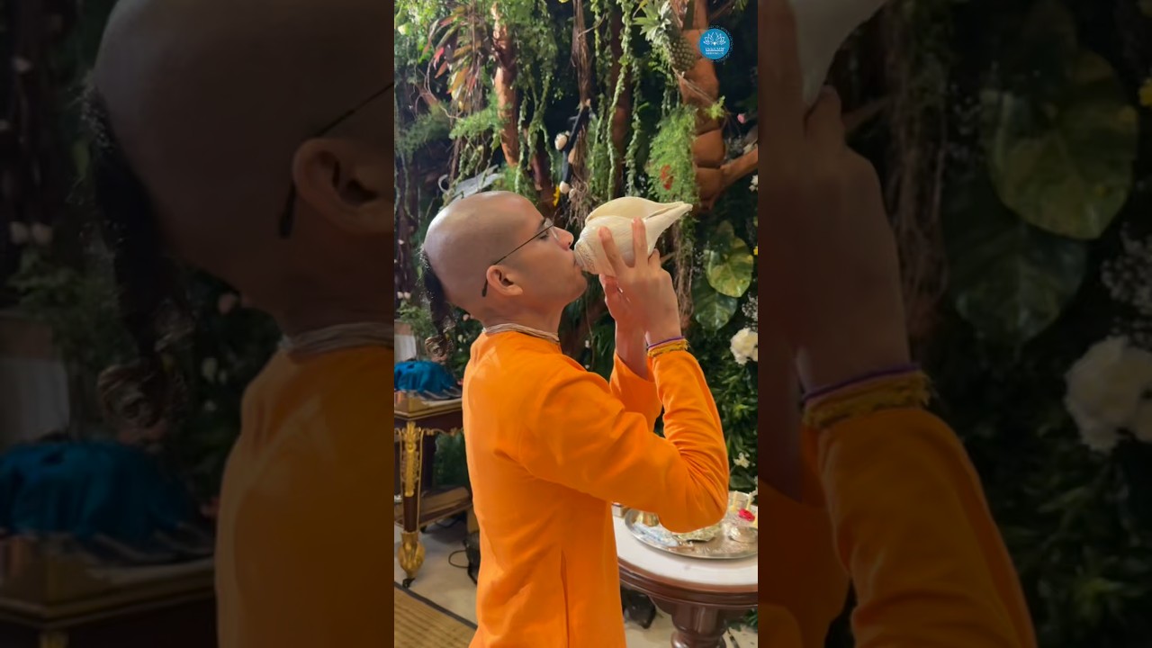 Guru Puja of Srila Prabhupada | Shri Krishna Janmashtami | ISKCON Bhiwandi