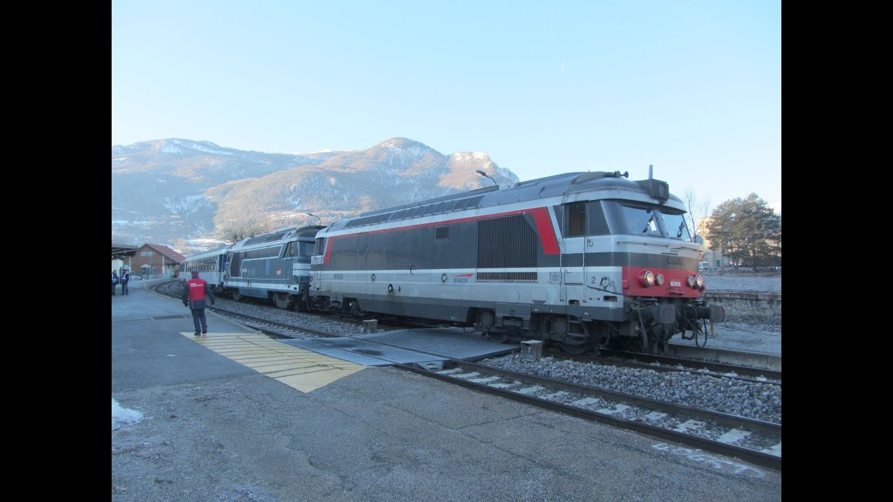 France:  SNCF Paris Austerlitz to Briancon overnight 'super pointes' ski trains - 22nd Feb 2014