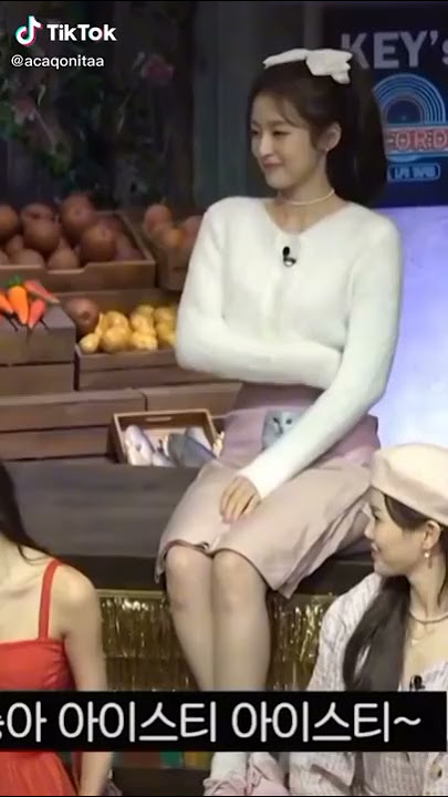 the real kyk fan meet nya mba taeyeon di acara amazing saturday #taeyeon #ohmygirl