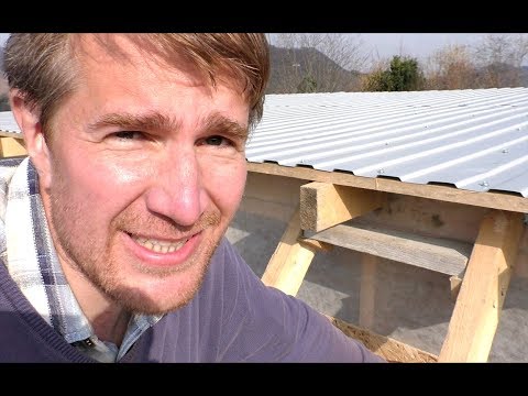 Как правильно покрыть крышу односкатную профнастилом своими руками