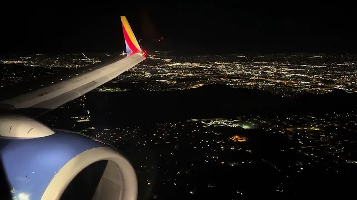 Gorgeous City Lights & Hard Tucson Landing ~ Southwest Airlines ~ Boeing 737-7H4 ~ TUS