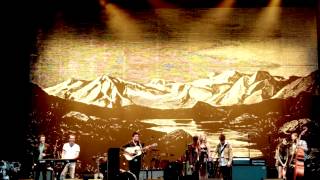 Mumford & Sons featuring Haim - Awake My Soul. (Live at Fuji Rock Festival'13)