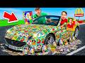 Wir haben 10.000 WM STICKER auf meinen FERRARI GEKLEBT!😱(eskaliert)