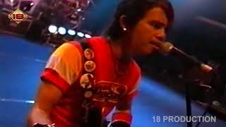 Download Lagu RADJA 'MANUSIA BIASA' LIVE KONSER LAMPUNG 2006 MP3