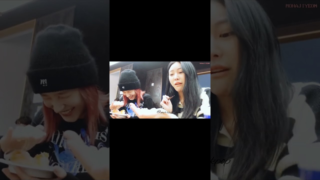 these two crackhead 🤣 