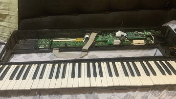 LEARN TO CLEAN YOUR KEYBOARD IN 1 MINUTE