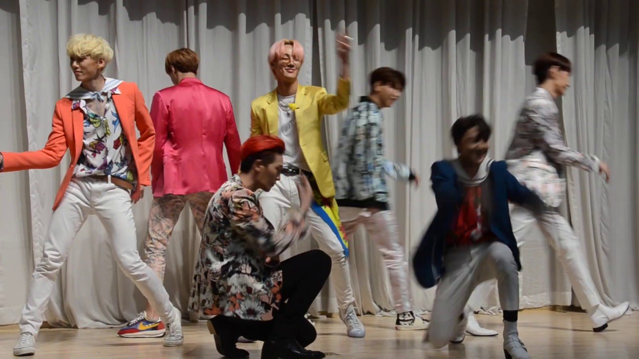 VAV(브이에이브이) -'Give me more' performance MISSION VERSION (20190810 fansign)