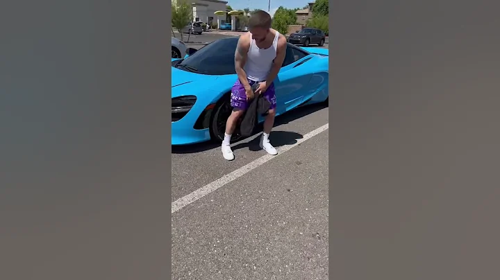 Caught a stranger sitting on my $300k Mclaren 720s… he was not expecting me to do THIS… - DayDayNews