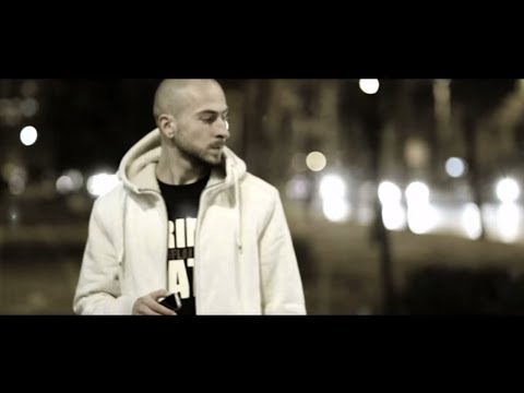 Click (Camuflaj) - Prima data (feat. Fely) (Official Video)