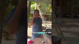 DON CARLOS PINEDA Cocinando en familia con una olla de acero fundido!!!