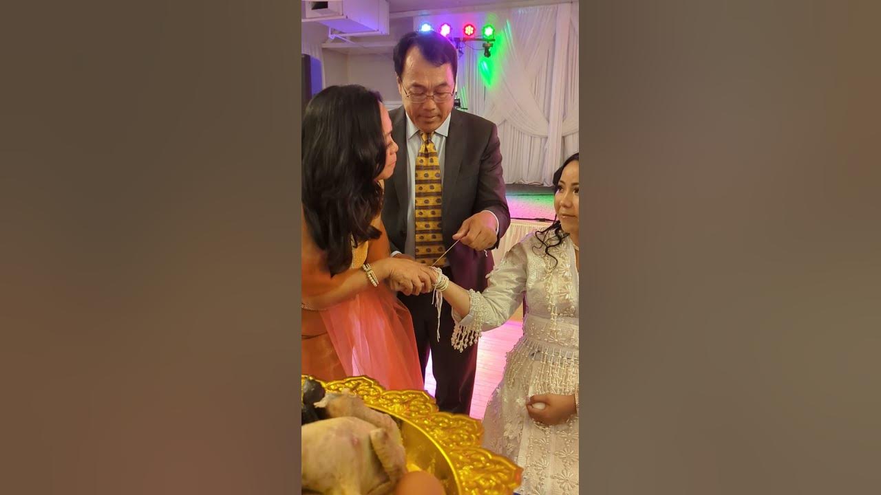 HMONG LIFE IN MINNESOTA 2023 May Lee Son Keng W. Vang & Daughter In