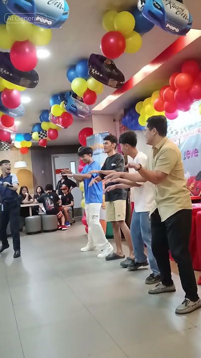 Pahatawan sumayaw π #jollibee #fyp
