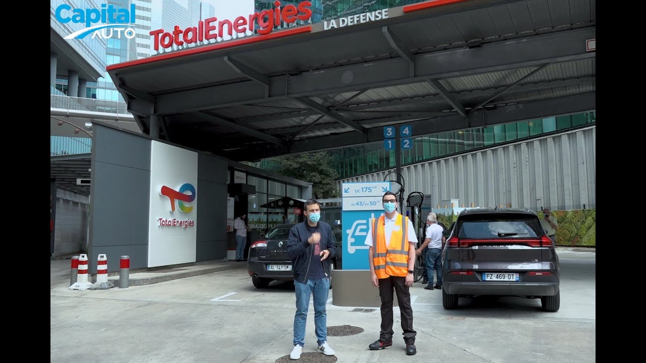 Total ouvre sa première station-service 100% électrique !