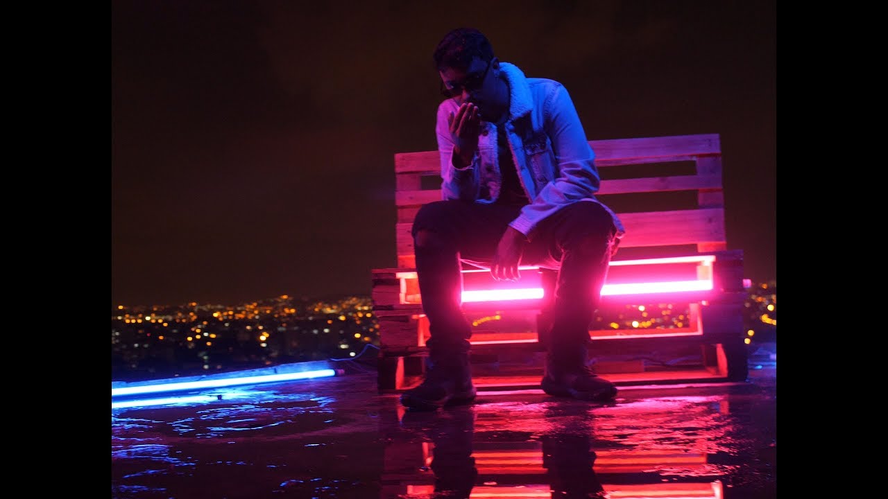 Nith - Esperando Você Voltar 😭 (Official Music Video)