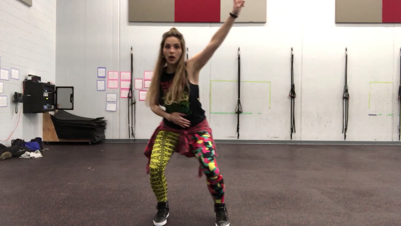 The Greatest Showman Warmup - Zmixes.com - DJ Gringo and Ricky 305