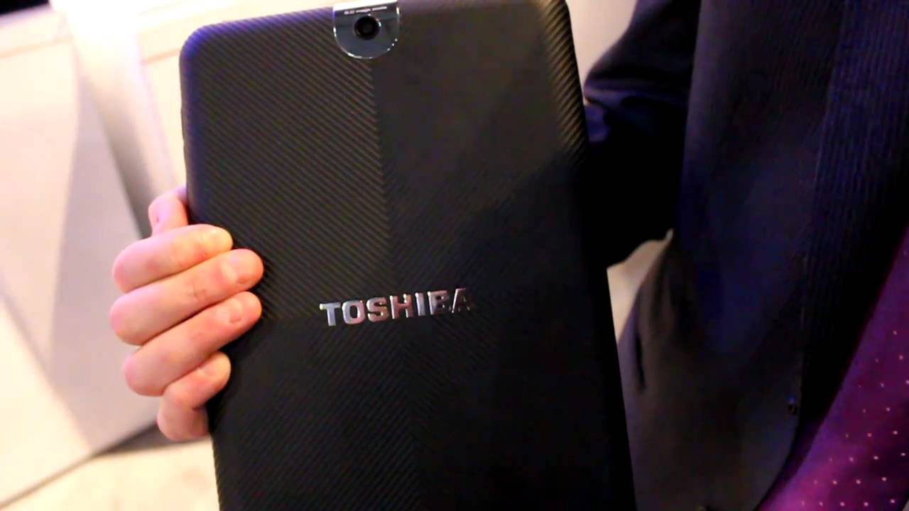 CES 2011: Quick Look At Toshiba's Unnamed Tegra 2 Android Tablet preview shoes