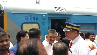 सिन्हा जी का अलीगढ आगमन | Tight Security | VIP Departure of Gomti Express | NCR