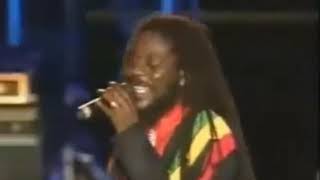 Dennis Brown - Here I Come (Live HD)