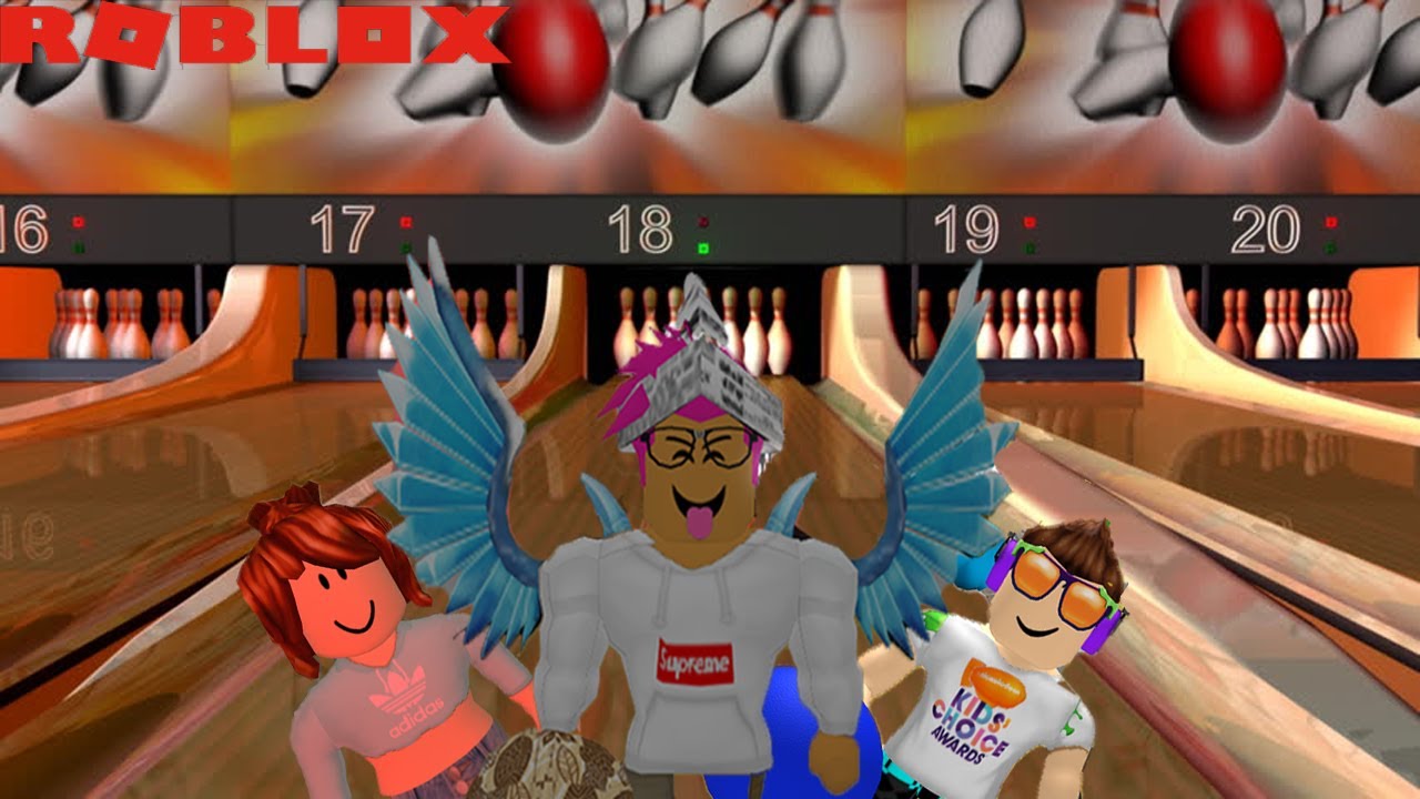 Bowling A Perfect Game In Roblox Ro Bowling Youtube - playing with the creator roblox robowling