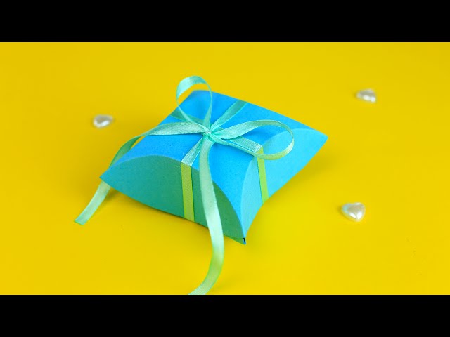 Tiffany & Co. Inspired Gift Bag - Video Tutorial - Simply Simple