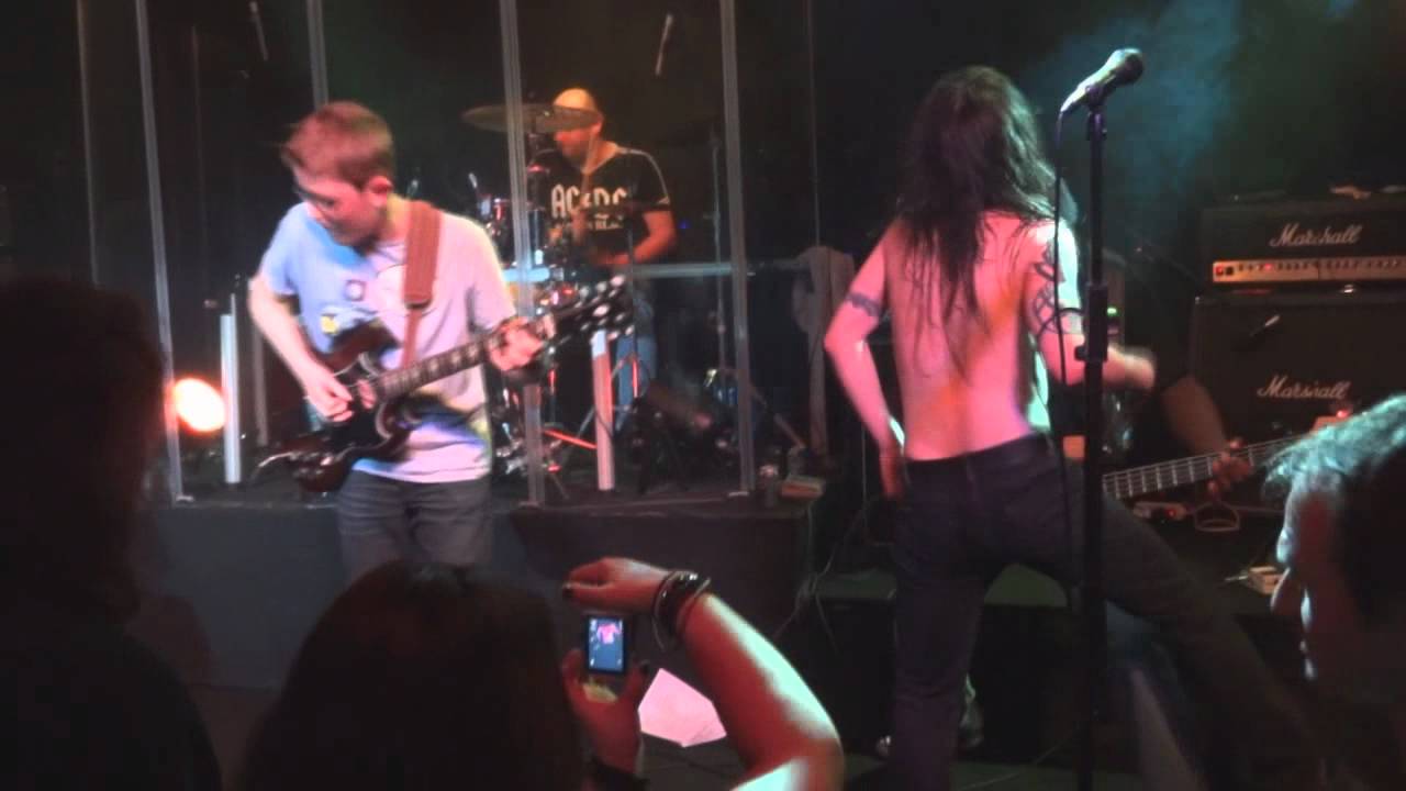 AC/DC - Whole Lotta Rosie ft. Rosie Never Stops (LIVE!) [HD] - YouTube