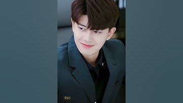 🥰 his Smile just....❤️Allen Ren❤️ 😎cdrama actor 😎
