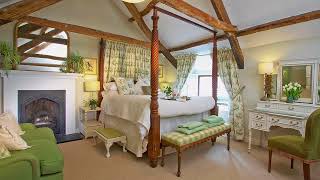 Snooty Fox - Widecombe-in-the-Moor - United Kingdom