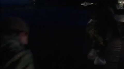 [X-Files] Mulder almost dies. Scully saves him (Endgame 2x17)