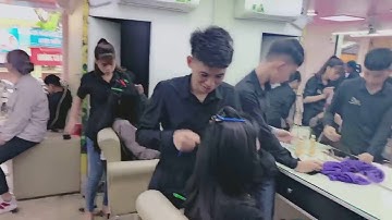 Nhân Viên Bắc Hugo Nối Tóc Chuyên Nghiệp