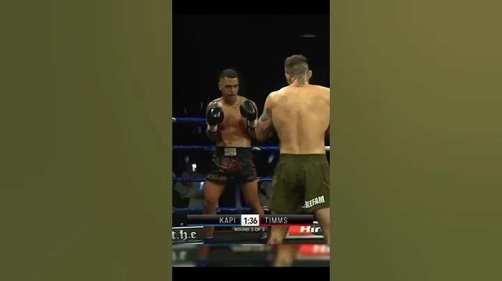 Mark Timms smashing   through to the Semi finals i...