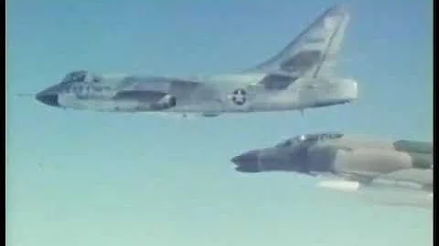 Vietnam War , US AIR FORCES IN VIETNAM, F-4 Phantom, A-4 Skyhawk, F-105 Thunderchief, B-52 Bomber