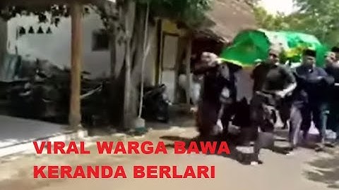 VIRAL WARGA LARI BAWA JENAZAH