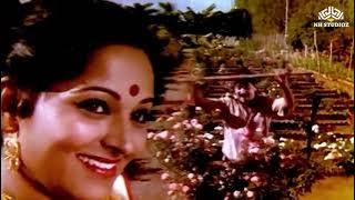Chal Re Lakshya Mumbaila Title Song | Laxmikant Berde | Marathi Song