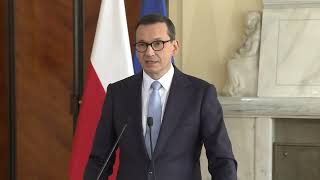 Premier Morawiecki: podjąłem decyzję o dymisji ministra zdrowia Adama Niedzielskiego | TV Republika