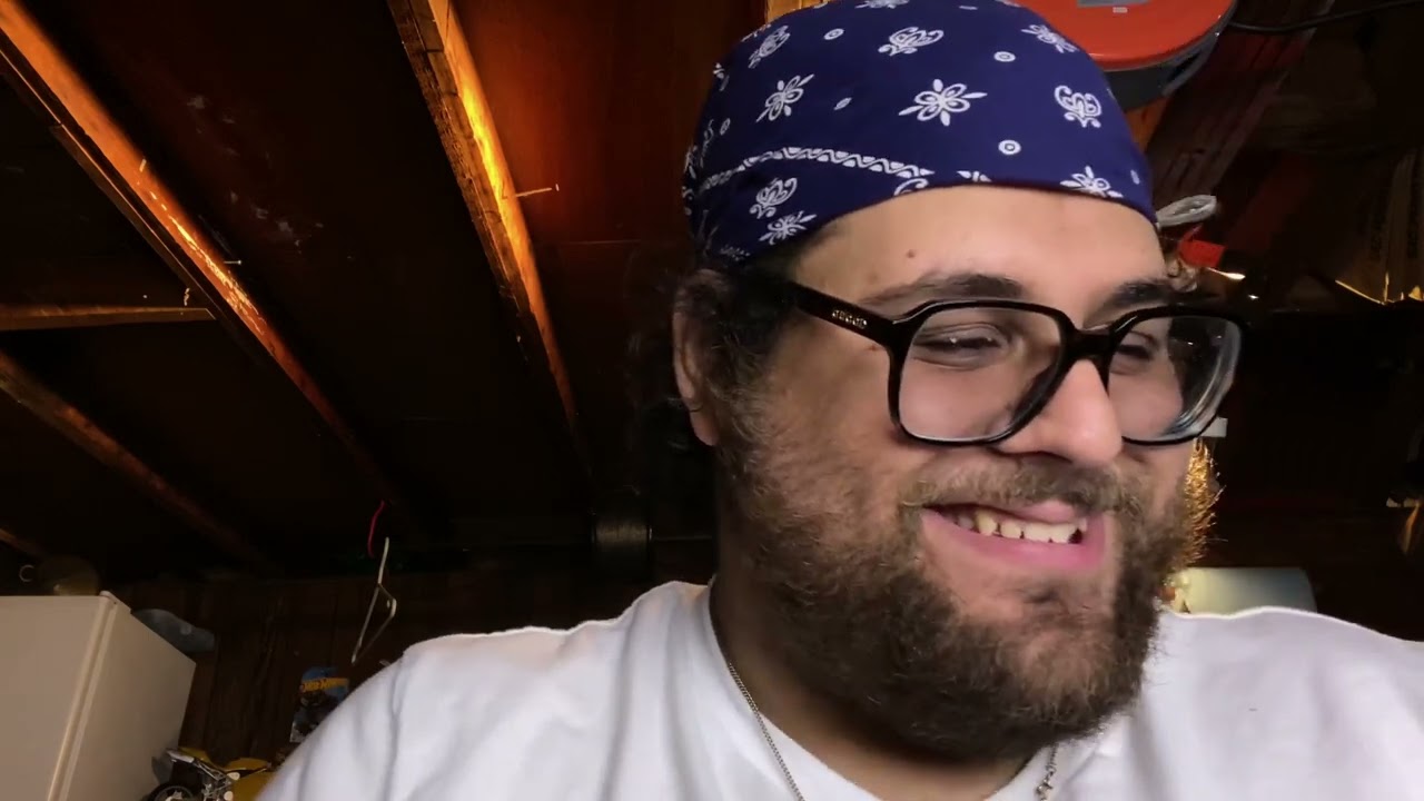 Rolling Paper Review - Juicy Jay’s Chocolate Chip Cookie