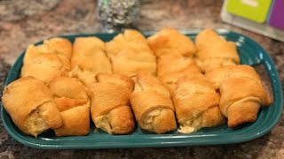 Chicken crescent roll bundles