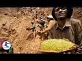 Congolese Villagers Scramble as they Discover a Whole Mountain Full of Gold